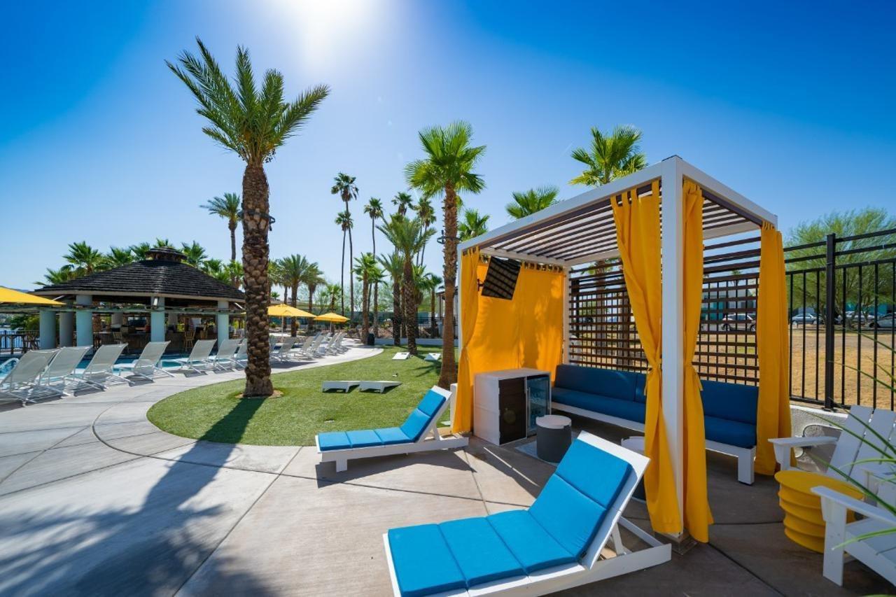 The Nautical Beachfront Resort Lake Havasu City Exterior photo