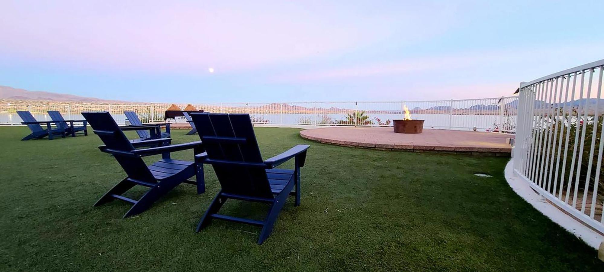 The Nautical Beachfront Resort Lake Havasu City Exterior photo